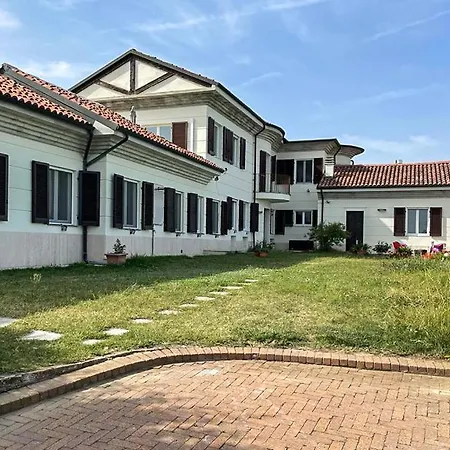 Bricco Astiani Дом отдыха *